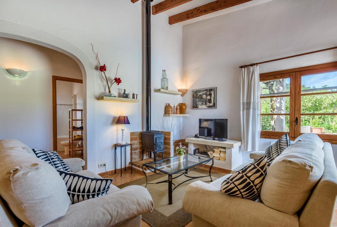 Villa Fullos By Sealand Villas Pollença Eksteriør billede