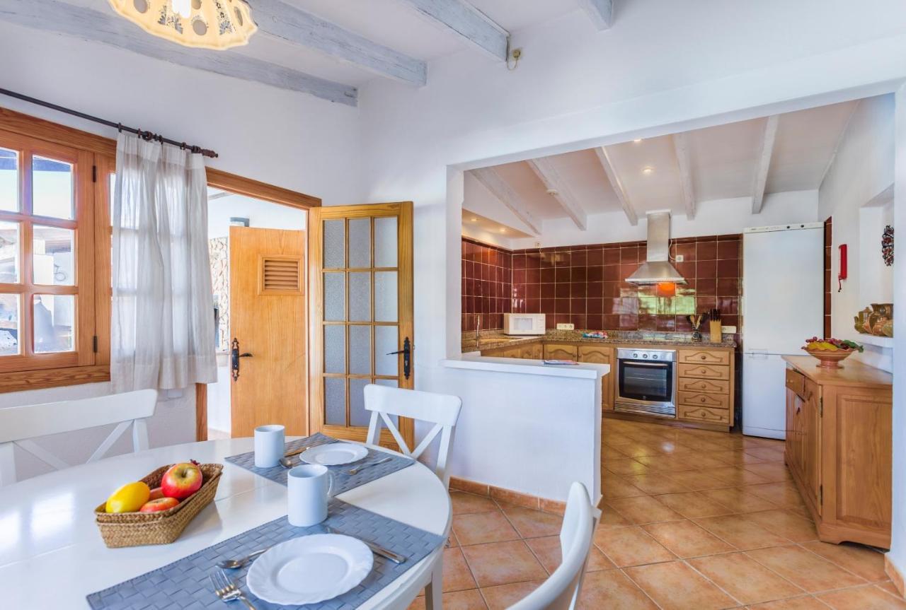 Villa Fullos By Sealand Villas Pollença Eksteriør billede